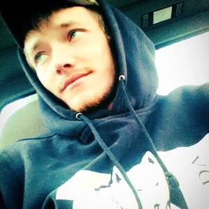 Meet your Posher, Donovan